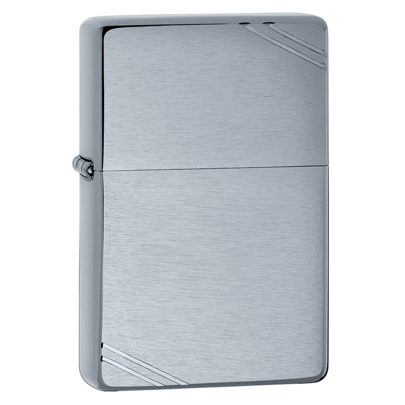 Zippo Vintage Brushed Chrome with Detailing Lighter