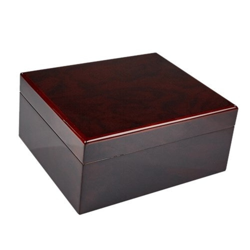 Savoy Classic Walnut Humidor – 50 Cigar ct