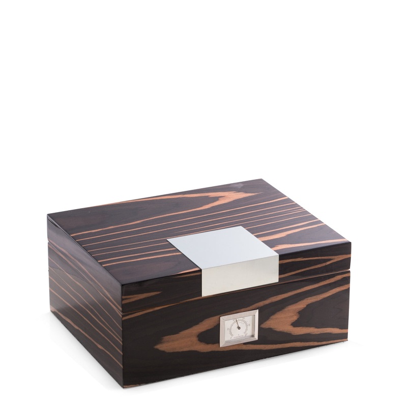 Lacquered “Ebony” Wood 60 Cigar Humidor