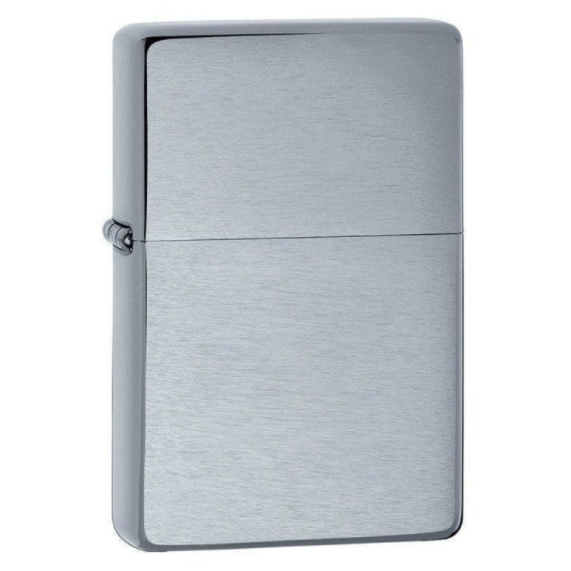 Zippo Lighter – Vintage Brushed Chrome w/o slashes