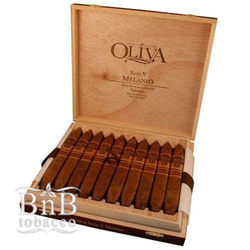 Oliva Serie V Melanio Churchill (7.0″ x 50) Box of 10