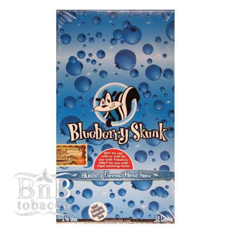 Skunk Brand Blueberry Rolling Papers 1 1/4″ Box of 25
