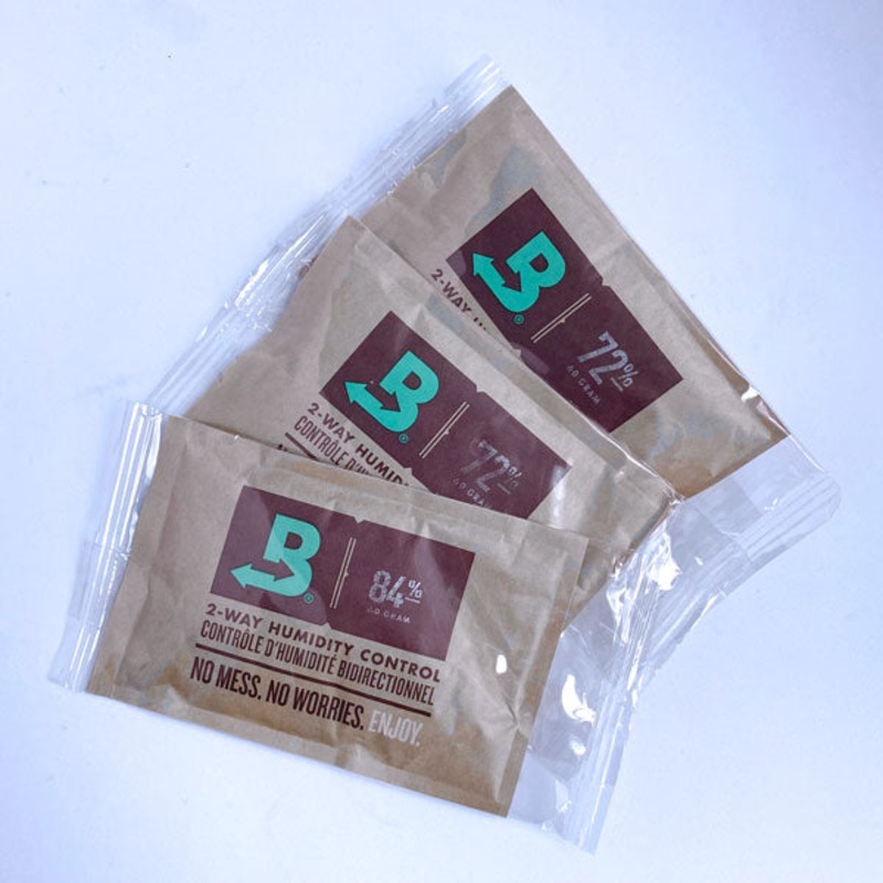 Boveda Kit New Humidor Boveda Kit New Humidor: (1) 60g 84% & (2) 60g 72%